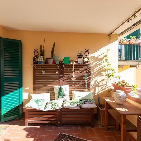 Colored House Until 7 People Above Sqplebiscito نابولي المظهر الخارجي الصورة